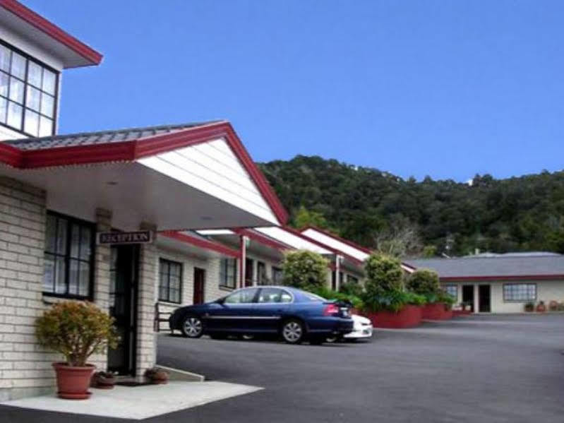 บีเคเอส โพฮูตูกาวา ลอดจ์ Motel วานกาไร ภายนอก รูปภาพ